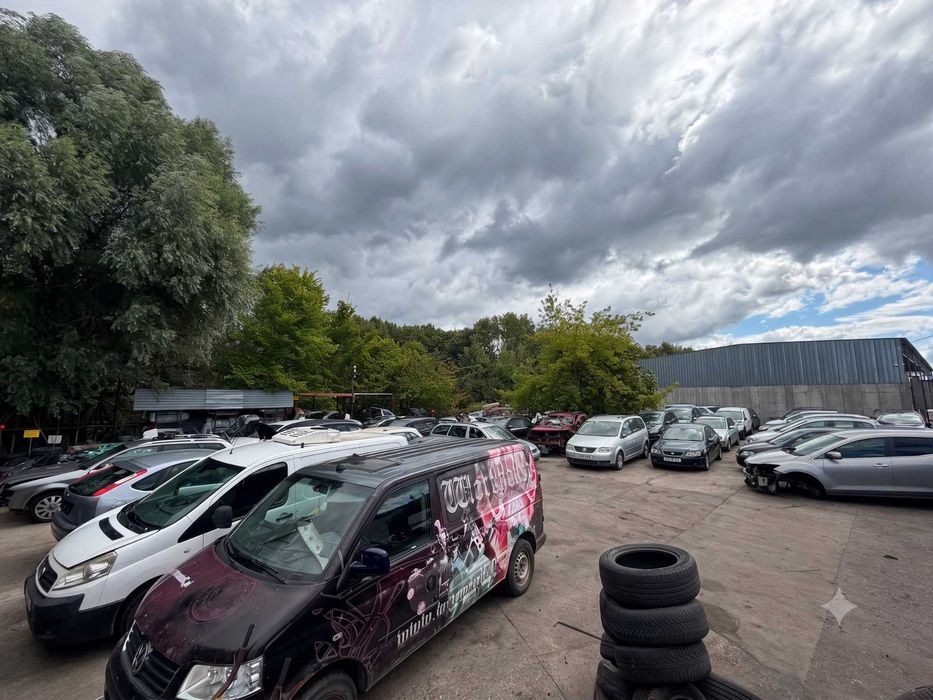 Kompleks komercyjno-przemysłowy ponad 2500 m² w Olsztynie