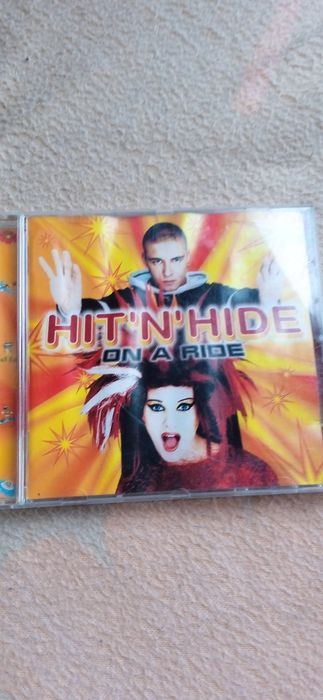 CD.   Hit,n,hide-on a ride