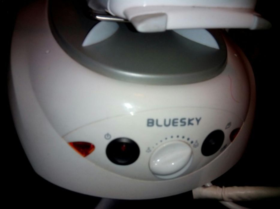 Праска з парогенератором.