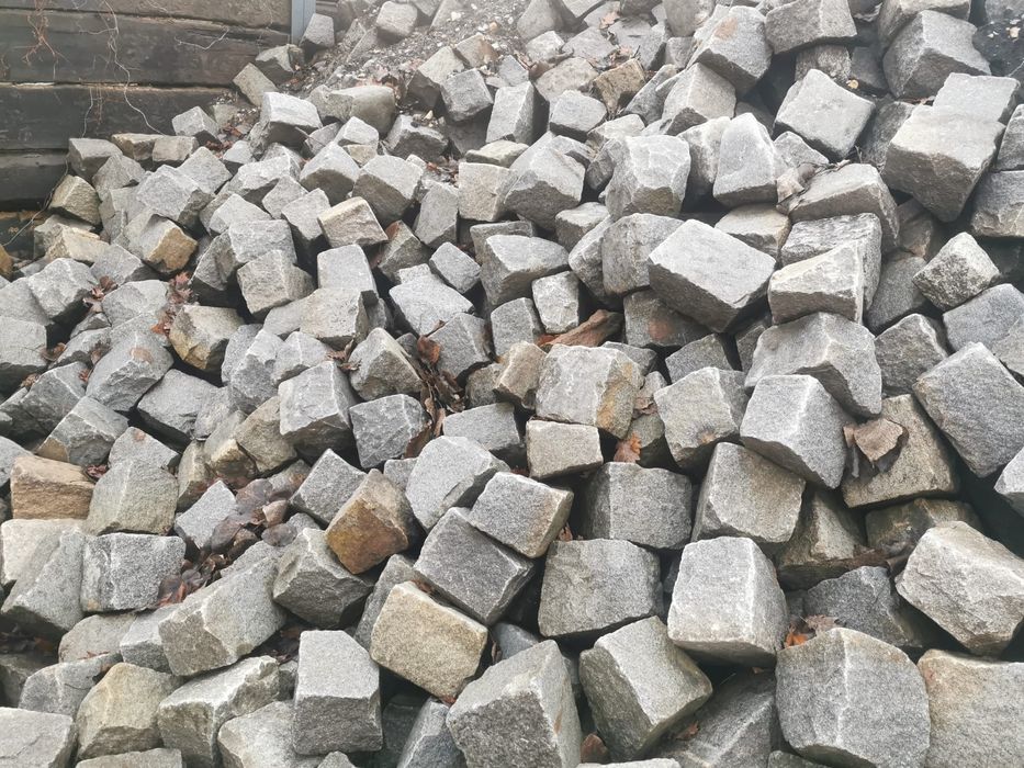 Kostka granitowa / drogowa Duża!!! 1200 ton!!!