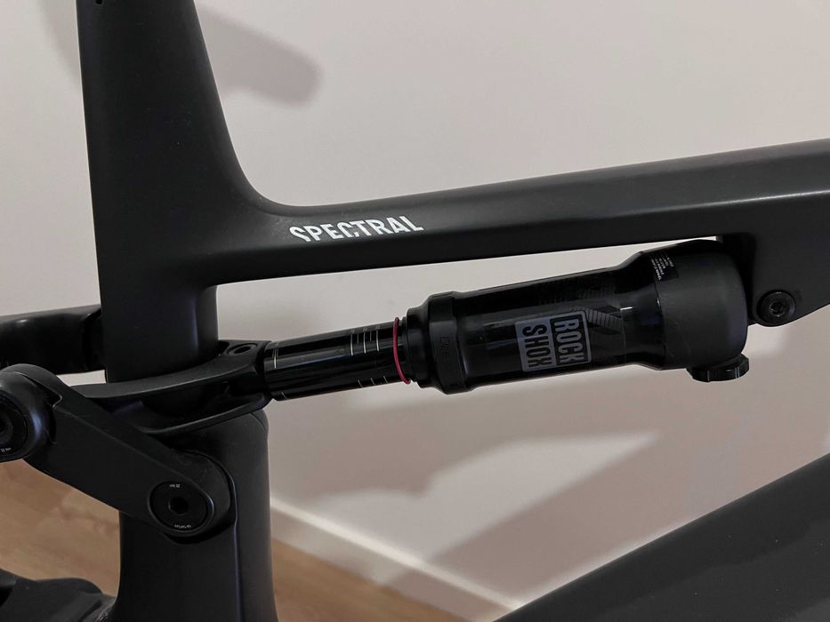 Cannyon Spectral:ON CF 7 Tamanho L - E-MTB Quadro em Carbono