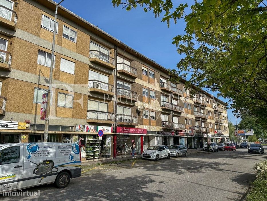 Apartamento T2 mobilado no centro de Famalicão