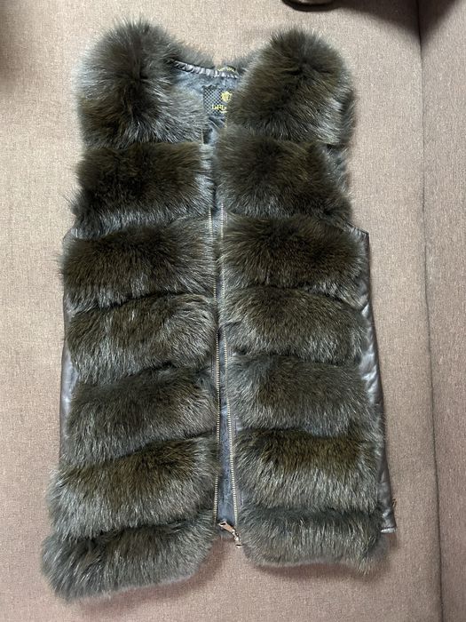 Натуральна хутряна жилетка 46р
