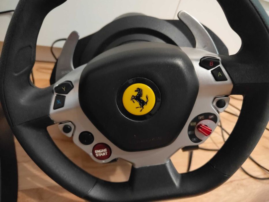 Kierownica Thrustmaster TX Racing Wheel Xbox One kierownica thrustmaster tx xbox one