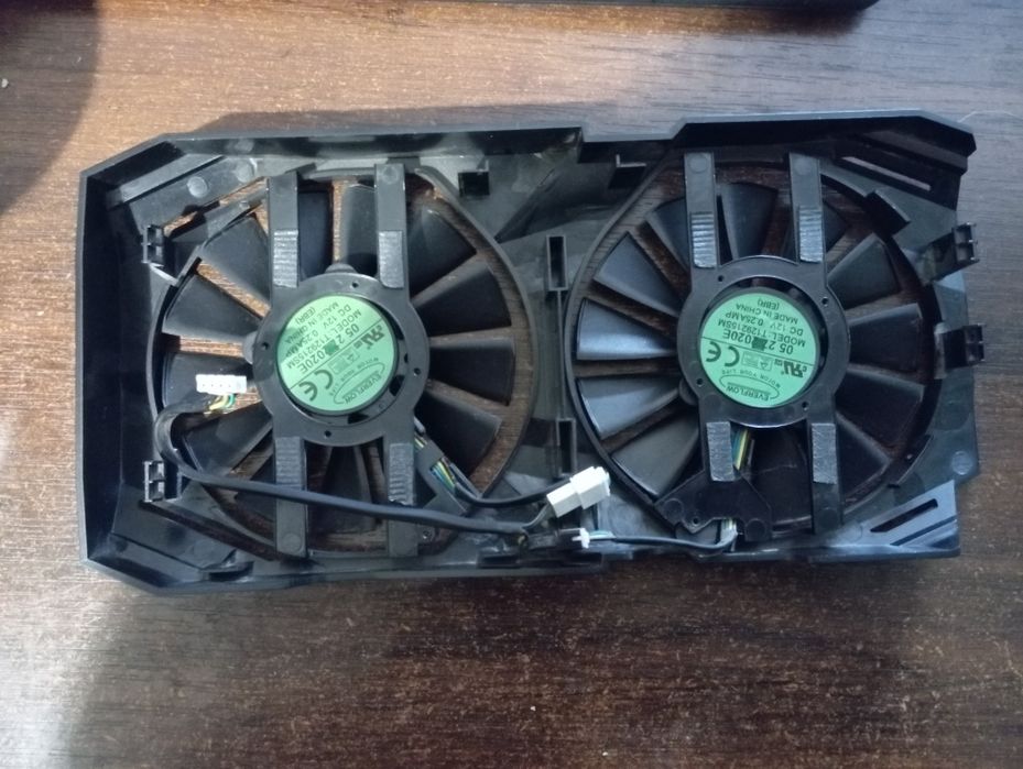 Видеокарта Asus dual RX 580 8GB - Рабочая, год производства 2020