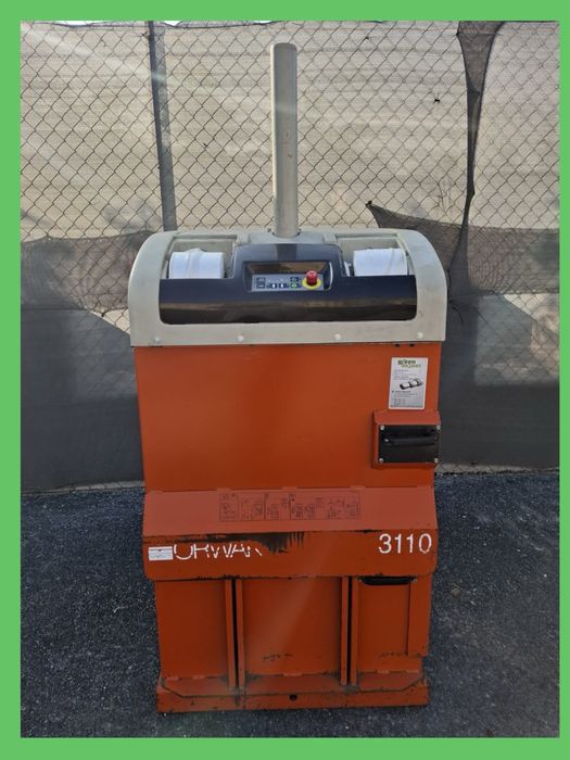 Belownica prasa Orwak 3110 do folii kartonu makulatury śmieci odpadów