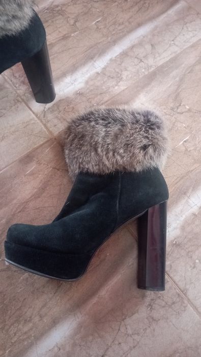 Жіночі теплі чобітки