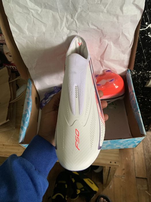 Adidas       F50