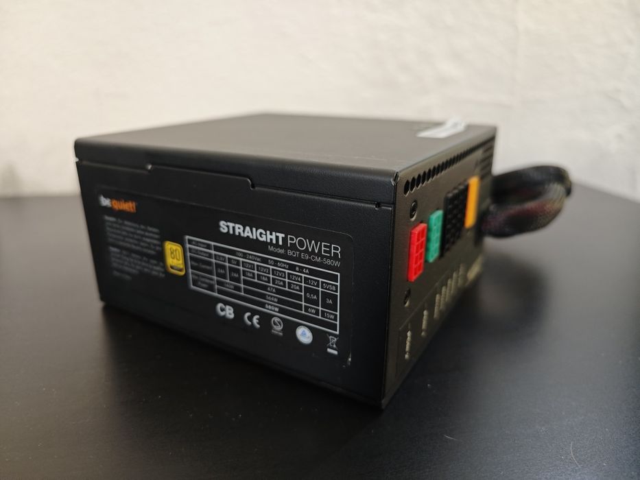 Fonte de Alimentação Be Quiet! Straight Power 580w