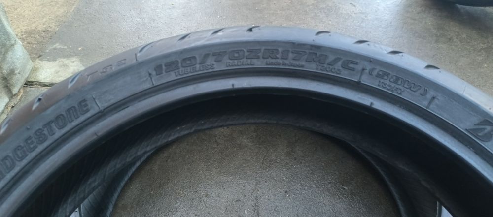 Мото резина 180.55.R17 i 120.70.R17.