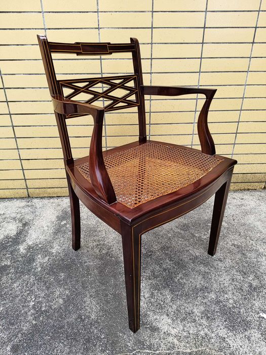 Cadeira de Braços Estilo Dona Maria