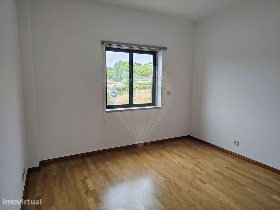 Apartamento T2 para arrendamento