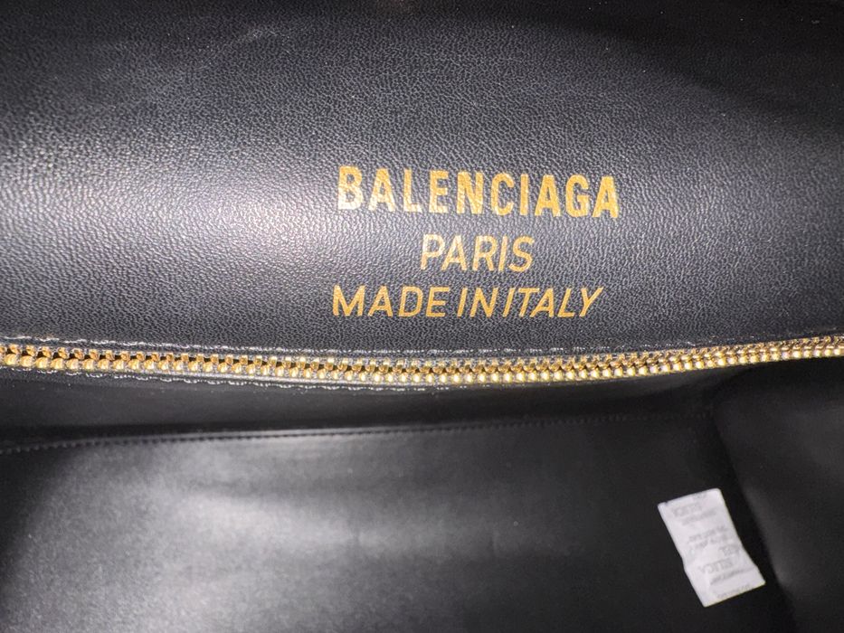 Сумка у стилі Balenciaga • натуральна шкіра • чорна • 32 см