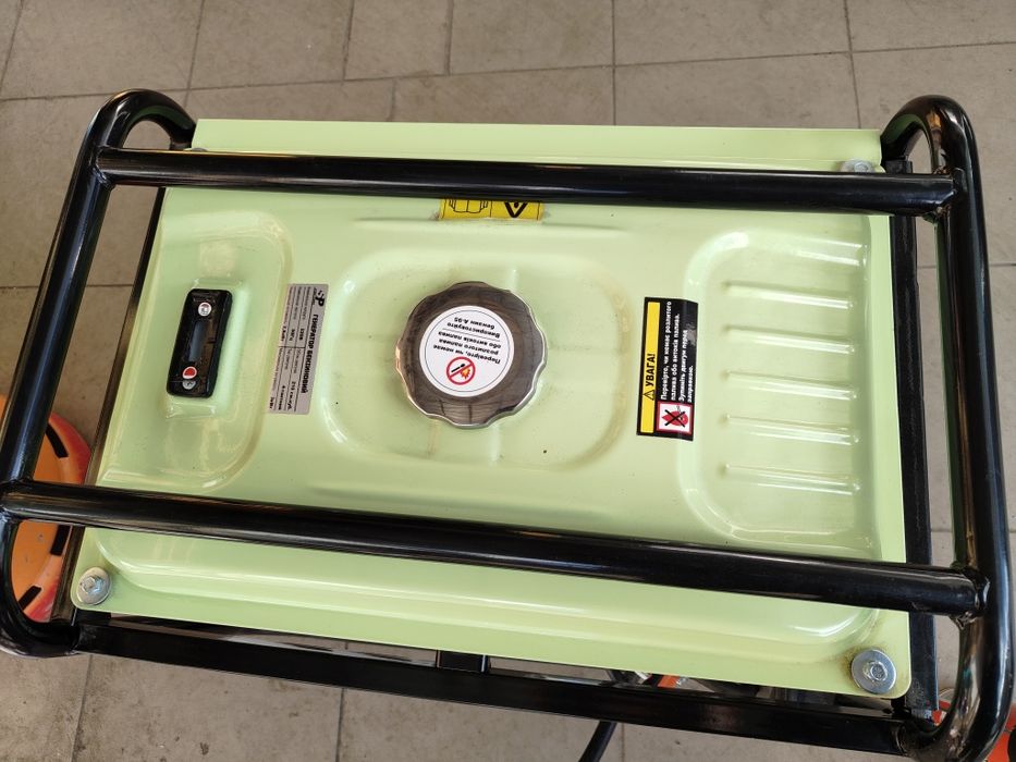 Генератор sp7728gg 2.8квт, газбензин