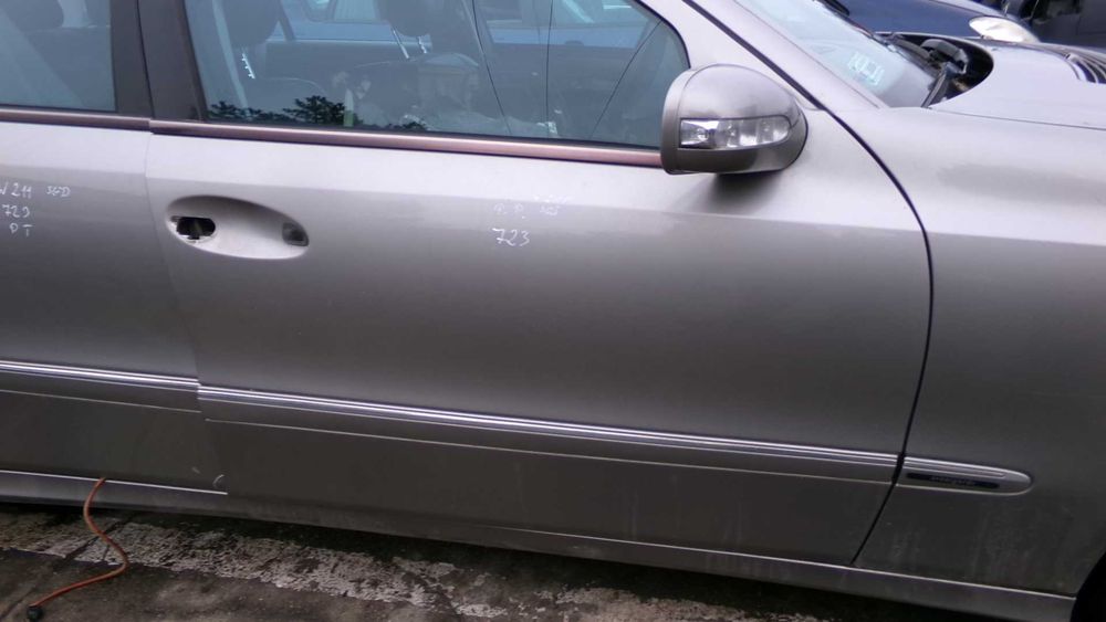 Maj66 Drzwi prawe przednie mercedes w211 e klasa 723 sedan