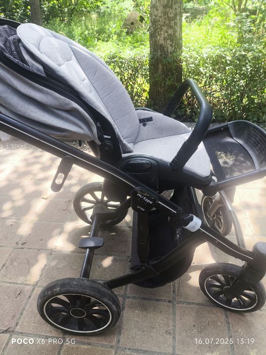 Продам детскую коляску