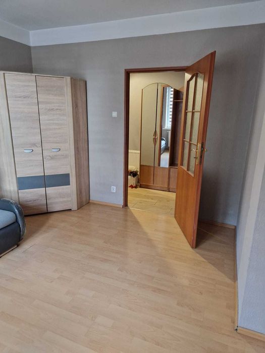 Wynajmę mieszkanie 52 m² + piwnica