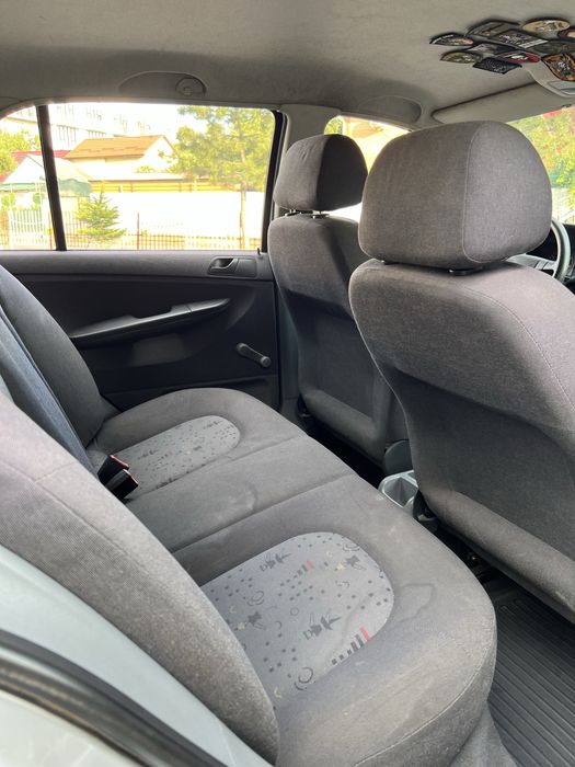Skoda Fabia 1.4 бензин