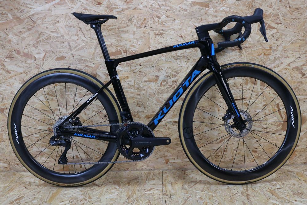 Bicicleta carbono Kuota Kougar Air - Grupo e Rodas novas - Di2 12