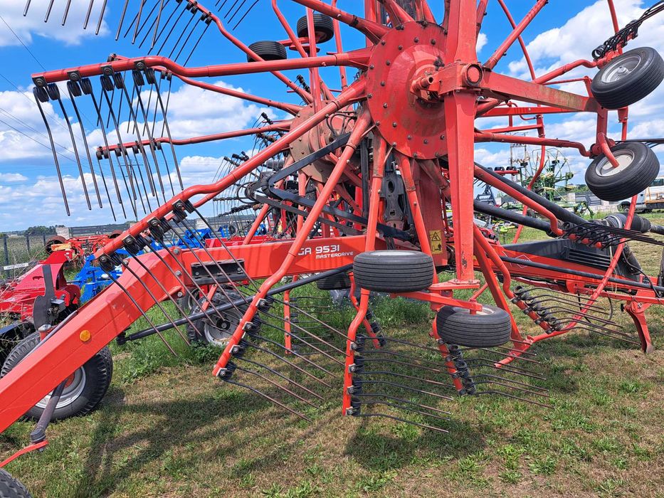 Kuhn GA 9531 zgrabiarka do środka