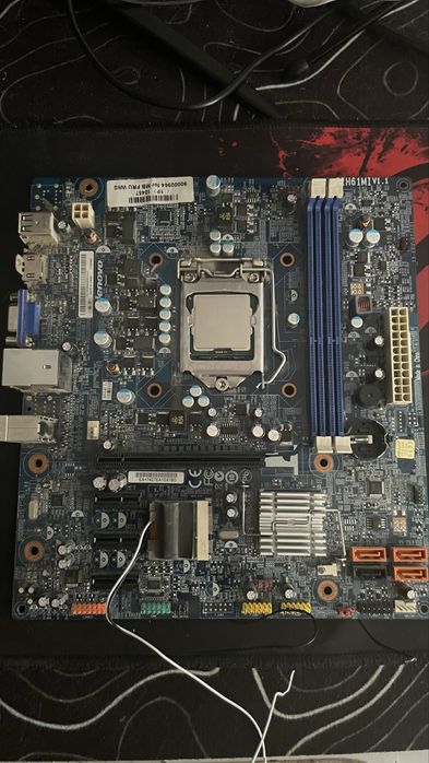 Материнська плата Lenovo H61M IV1.1