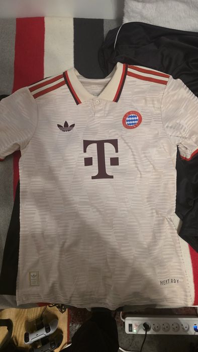 Jamal Musiala Bayern Munich  2024/25 Third/ trzeci komplet Player version