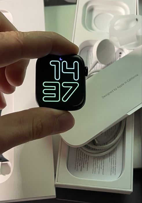 Продам Apple Watch SE 2 44mm