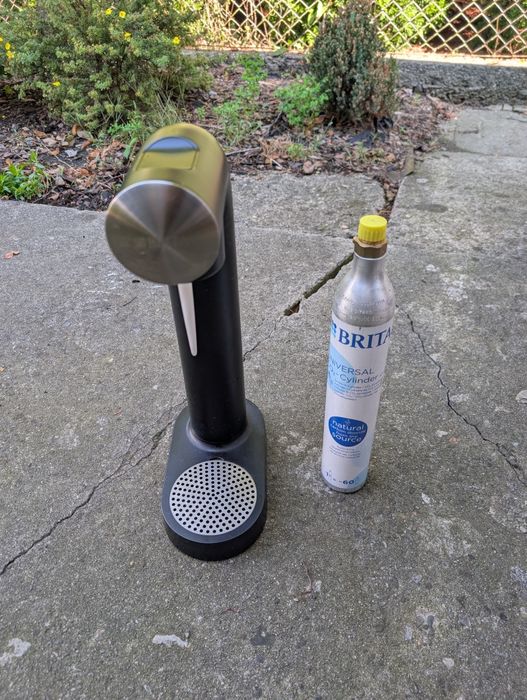 Saturator Brita + dwie butle