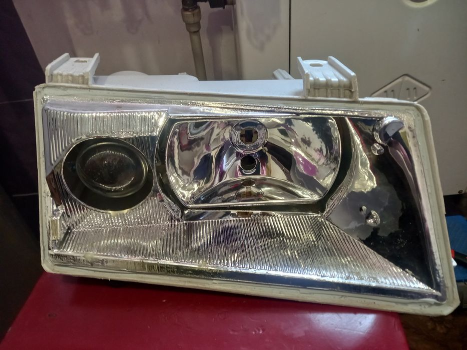 Фары -стопи ВАЗ 21 01, 2106,2107,2108,2110.