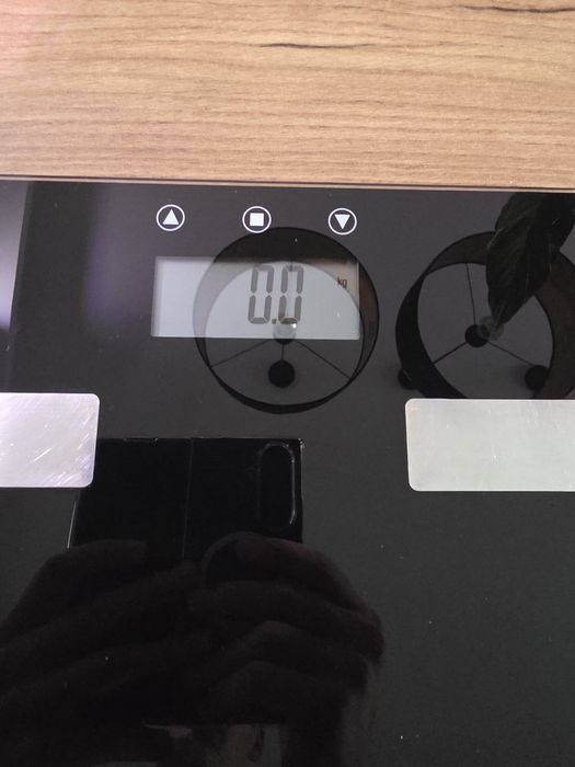 Elektryczna Waga AEG