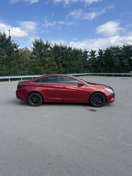 Hyundai Sonata 2012