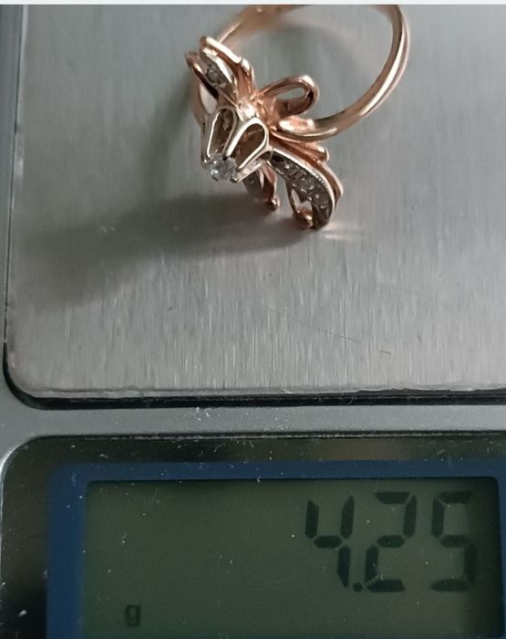 Кольцо каблучка  585 с бриллиантами 4,25г 0,17ct
