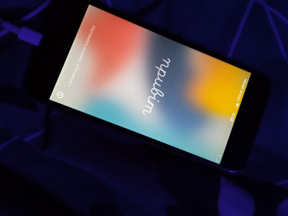 Айфон 5с на запчастини