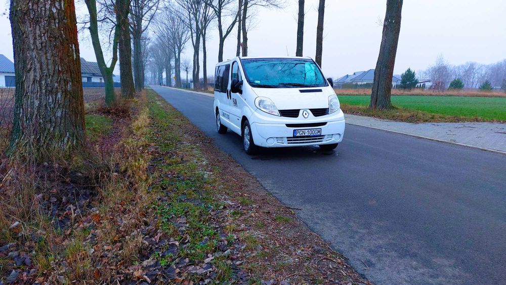 Wynajem Samochodów 9-osobowych, Kaucja tylko 100! – FAJN Wypożyczalnia