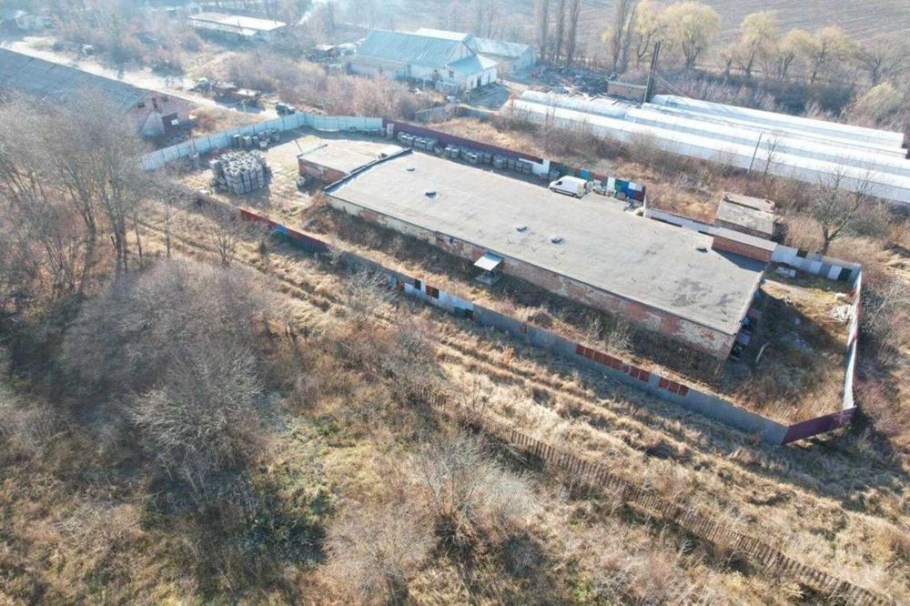 Продаж складського приміщення в Браїлові