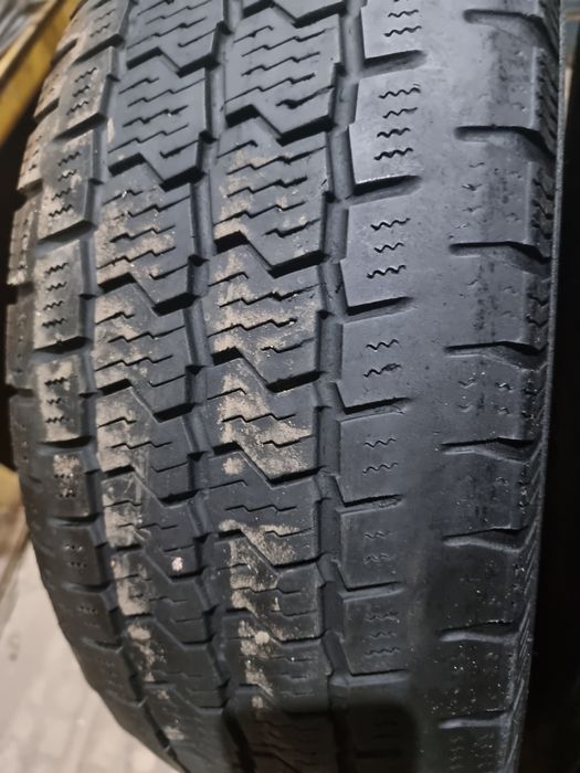 Шина,Резина Всесезонка 235 65 16C