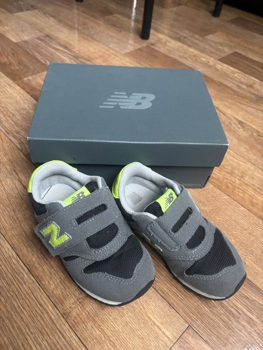 Кросівки New balance
