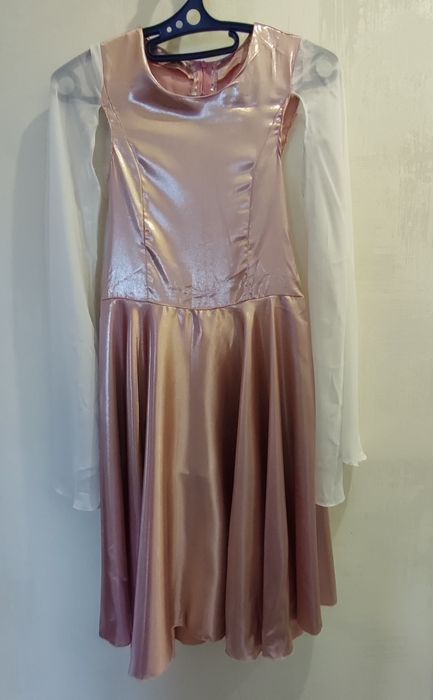 Плаття для дівчаток.