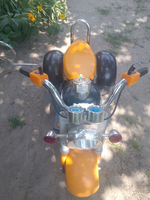 Дитячий мотоцикл