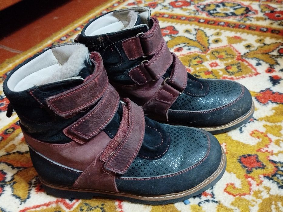 Ботінки зимові для дівчинки