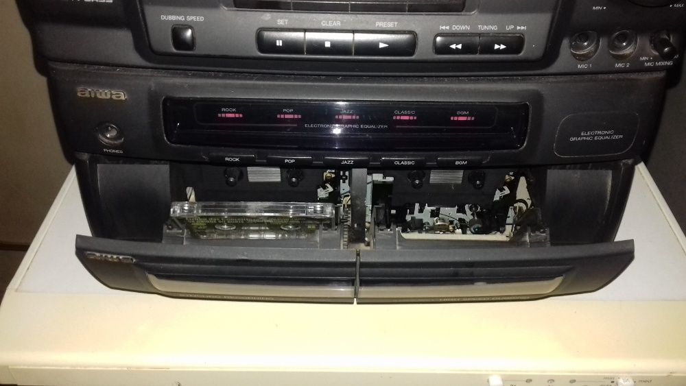 aparelhagem aiwa a funcionar