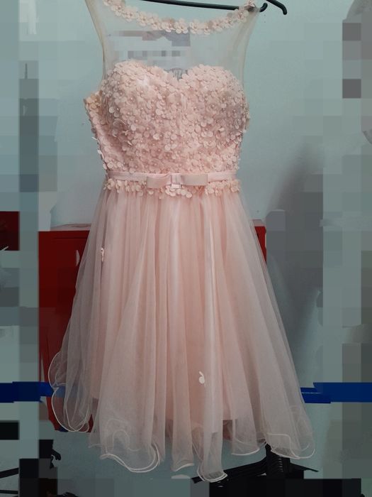 Cudowna różowa tiul sukienka M/L