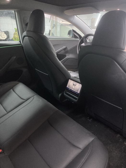 Tesla Model 3 Highland 2024