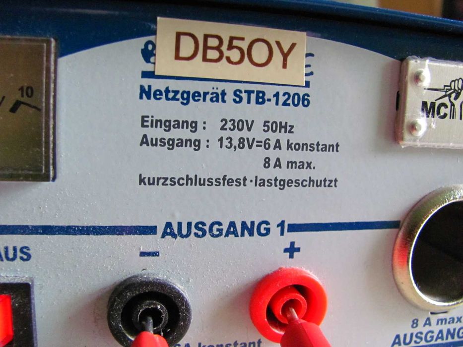 Zasilacz stabilizowany warsztatowy 13,8V 6/8A