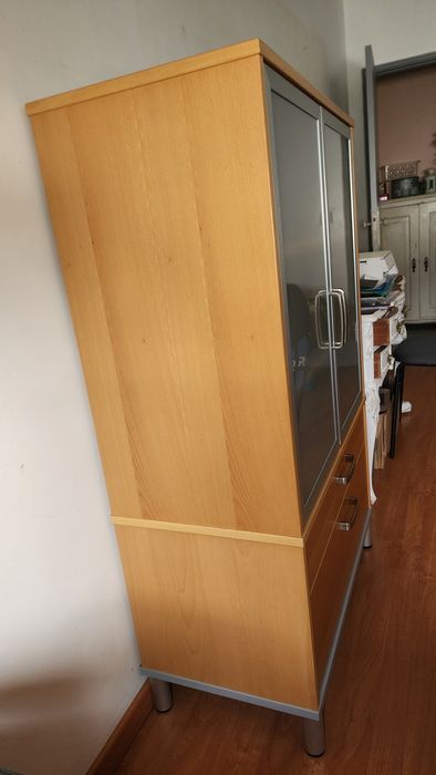 Móvel ikea effektiv