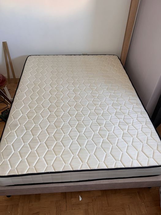 Vendo cama de casal