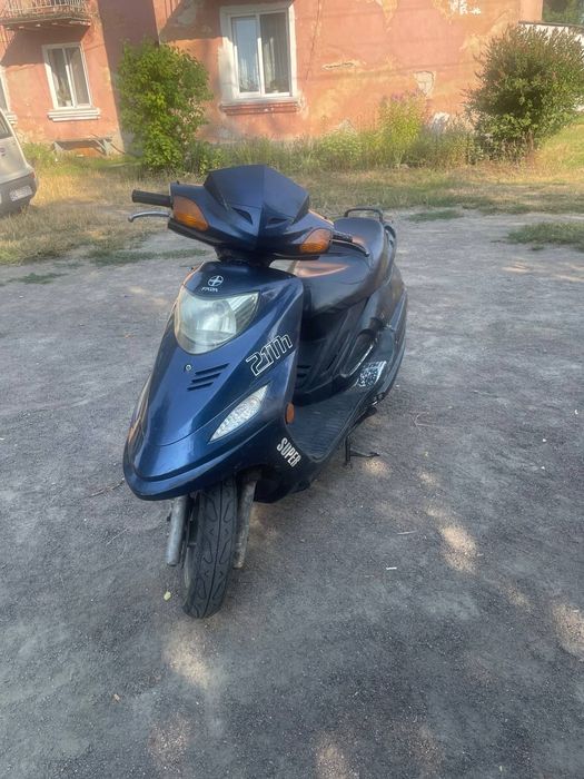 Продається скутер  синього кольору