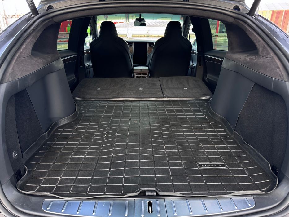 Tesla Model X Longe Range Plus 100 kWh Dual Motor (525 к.с.) AWD