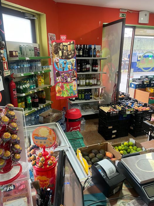 Loja/ mini mercado/ frutaria