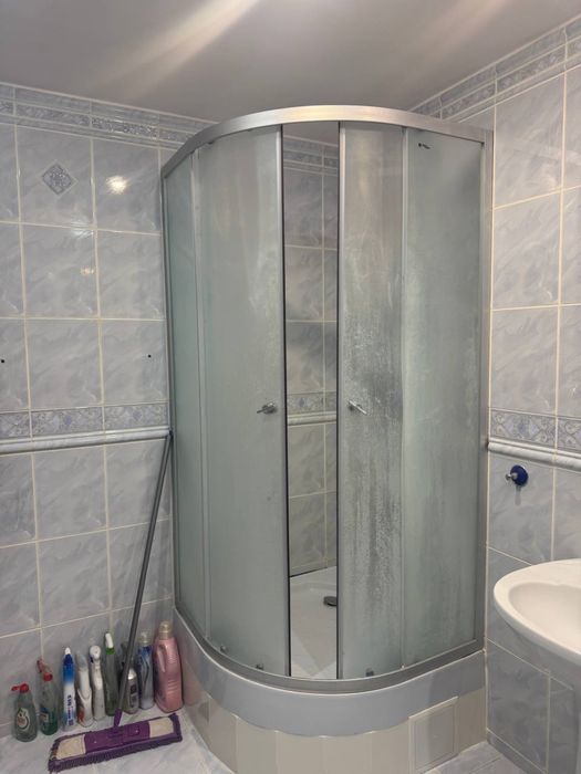 Продам вживану душову кабіну